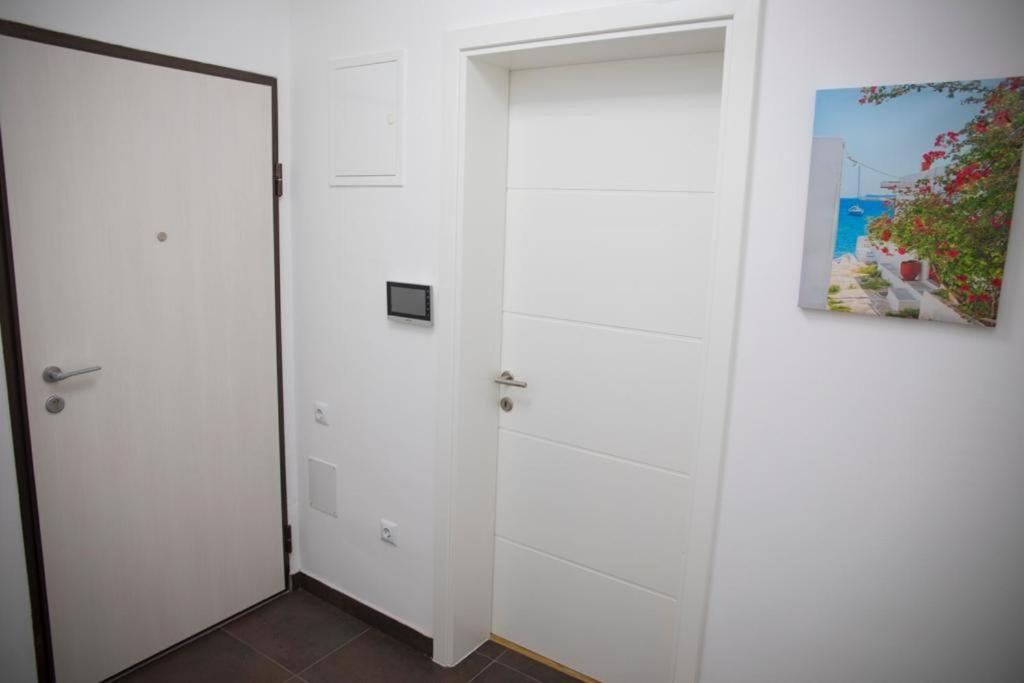 Apartment Divine Mostar Exterior foto